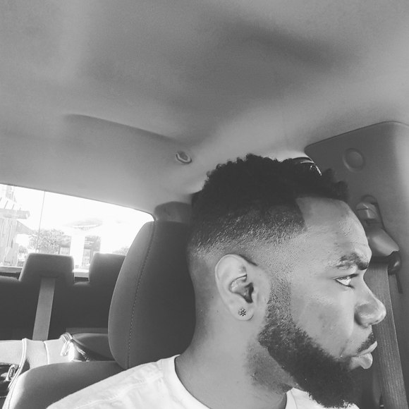 Meet your Posher, Lamarcus - Picture 1 of 1